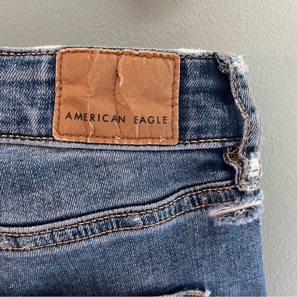 American Eagle Stretch Super High-Rise Flare, Medium Wash, Size 0 - Picture 8 of 12